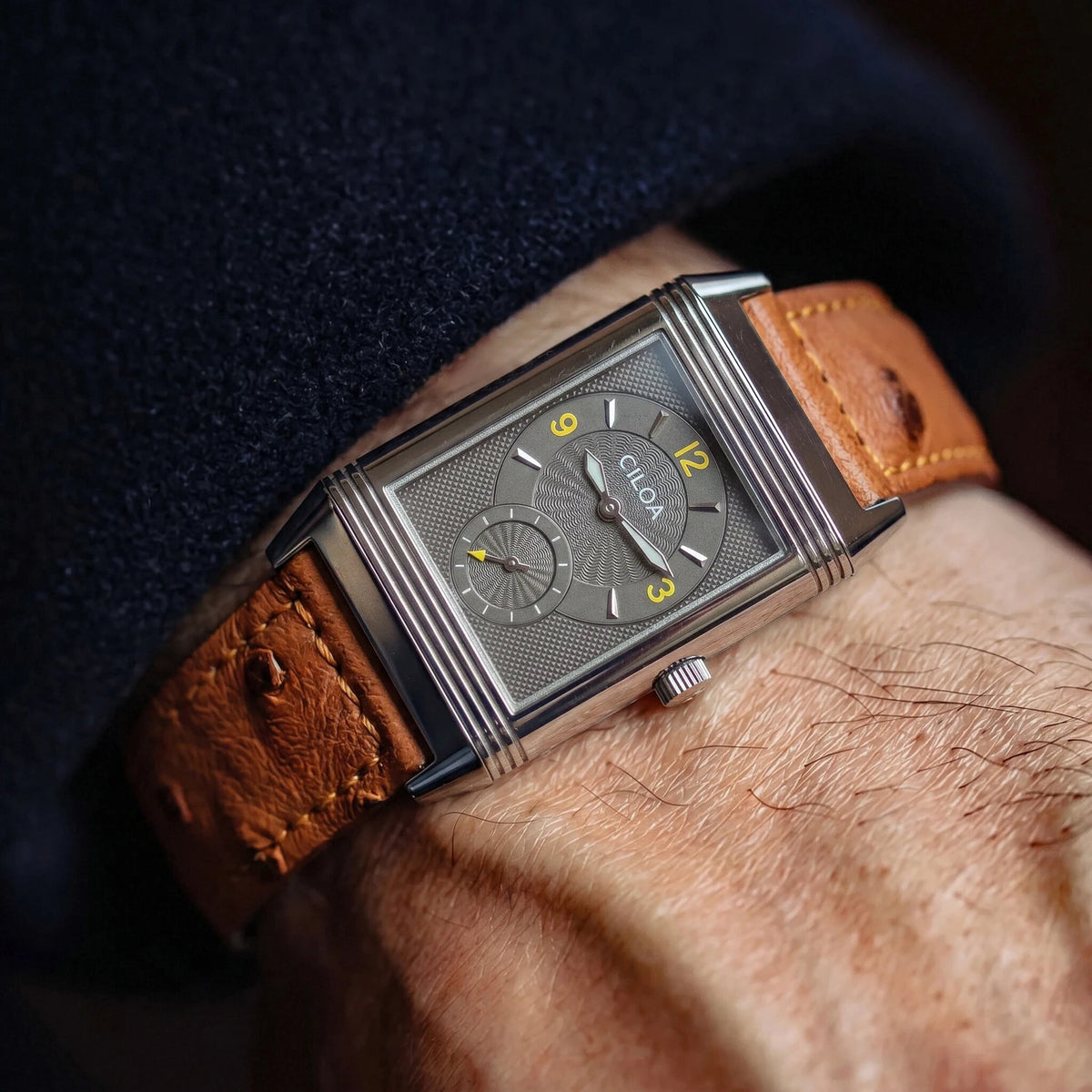 luxury waterproof chronograph watch